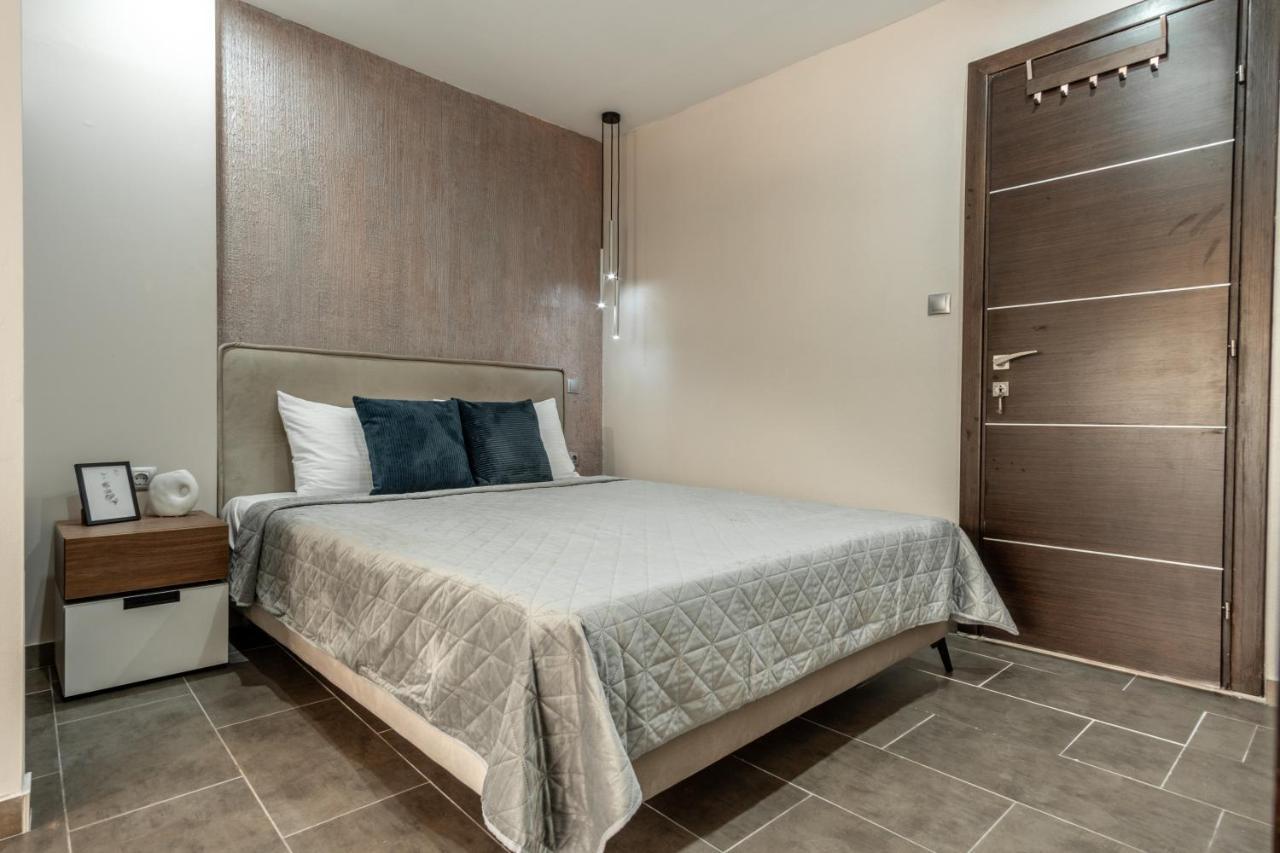 B2 Deluxe Apartments 亚历山德鲁波利斯 外观 照片