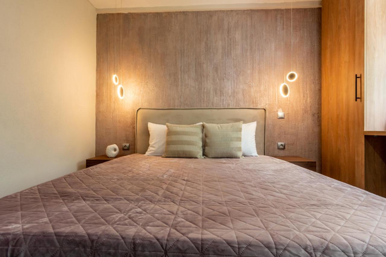 B2 Deluxe Apartments 亚历山德鲁波利斯 外观 照片